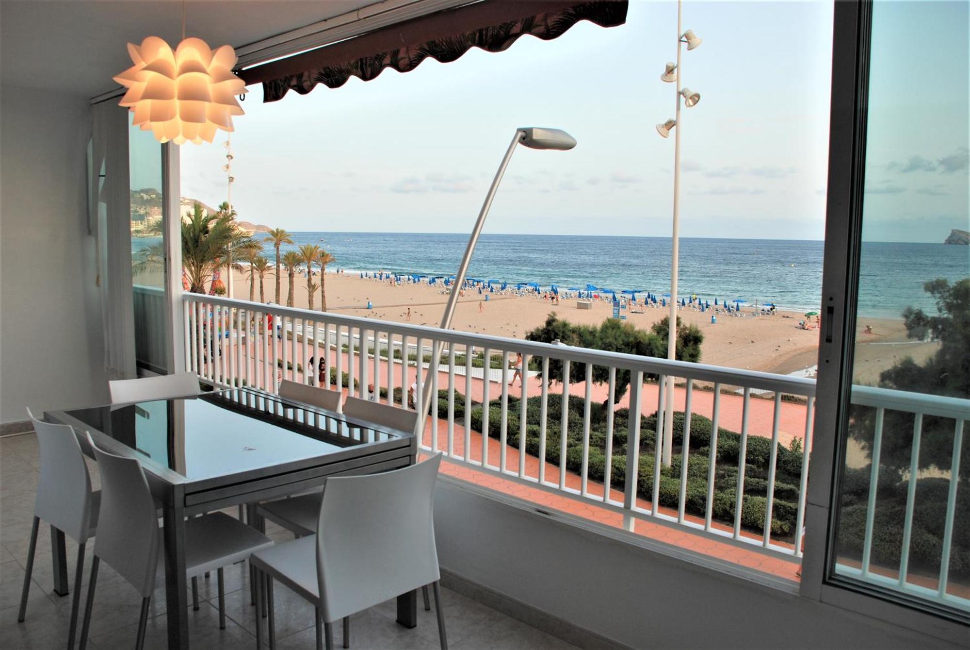 Luxury Primerisima Linea Playa Poniente Benidorm Con 6,5 Mts De Vistas Frontales Al Mar Extérieur photo